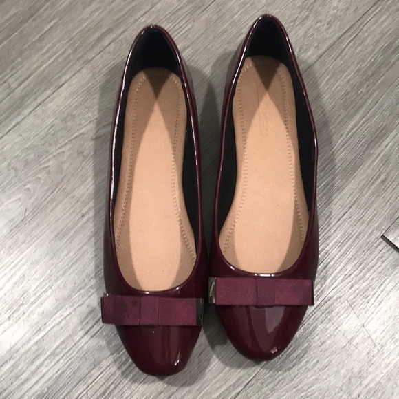 ASOS Burgundy Patent Vegan Leather Bow Detail Ballet Flats size 9 - Picture 1 of 11